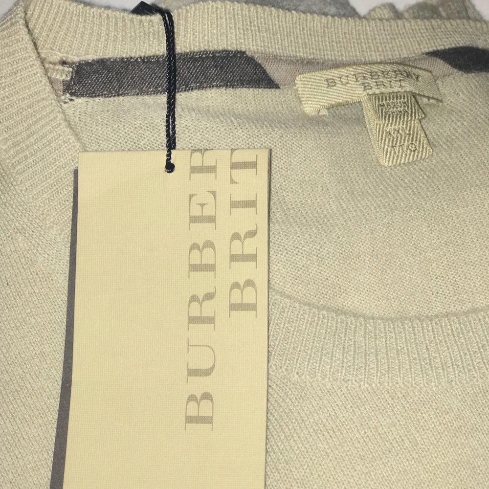 Burberry Cashmere sweaters bundled/sold separate - Picture 5 of 7